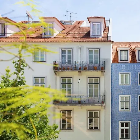 Πανσιόν Lost :: Chiado House
