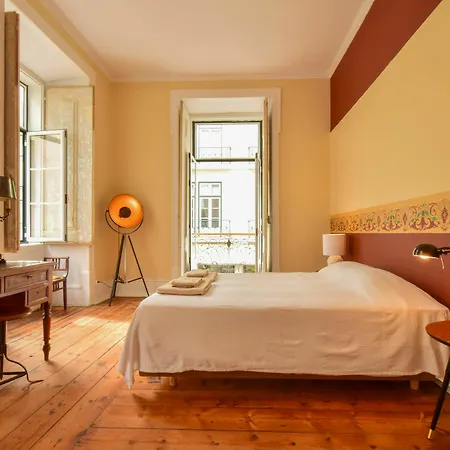 Гостьовий будинок Lost :: Chiado House 3*