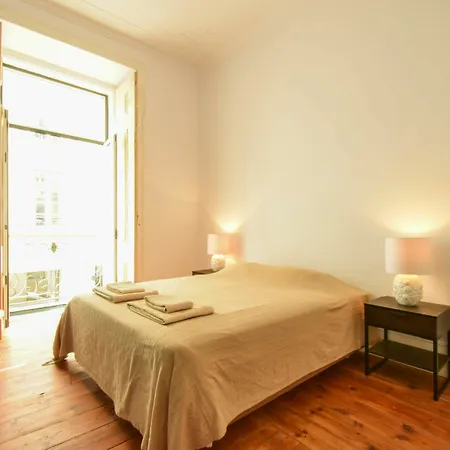 Lost :: Chiado House