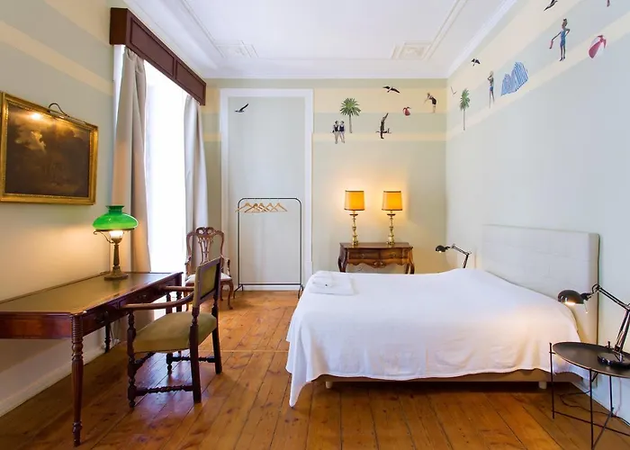 Lost :: Chiado House 3*