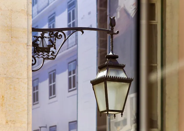 Lost :: Chiado House בית הארחה 3*