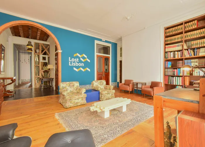 Lost :: Chiado House 3* ליסבון