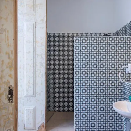 Lost :: Chiado House Гостевой дом Лиссабон